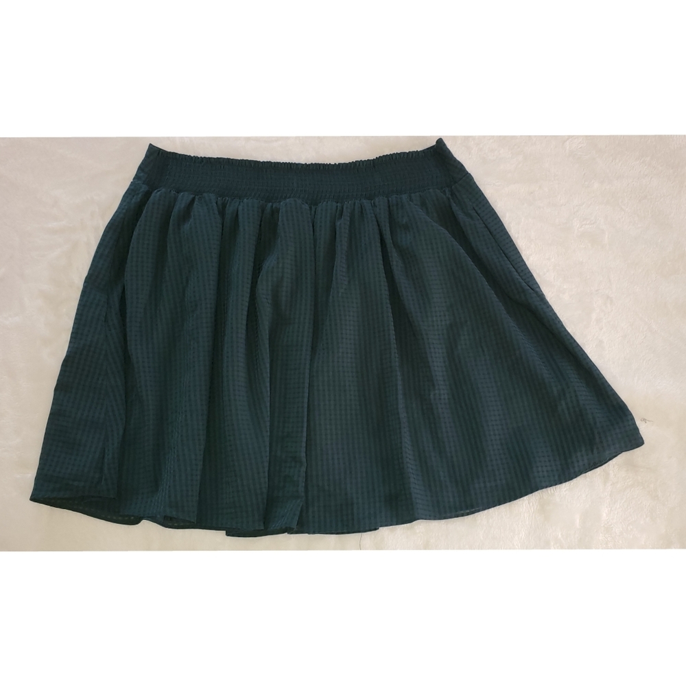 Green A-line skirt